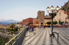 Taormina, a framework of art and nature